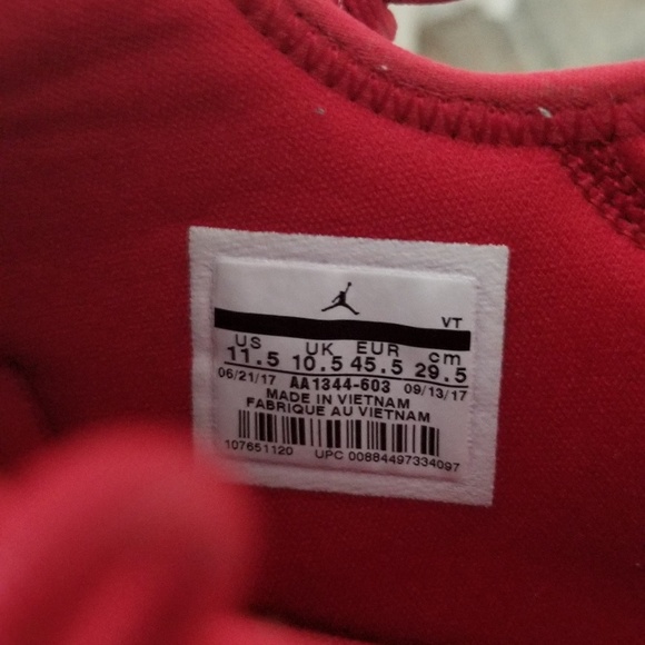 Too big . - Picture 3 of 4